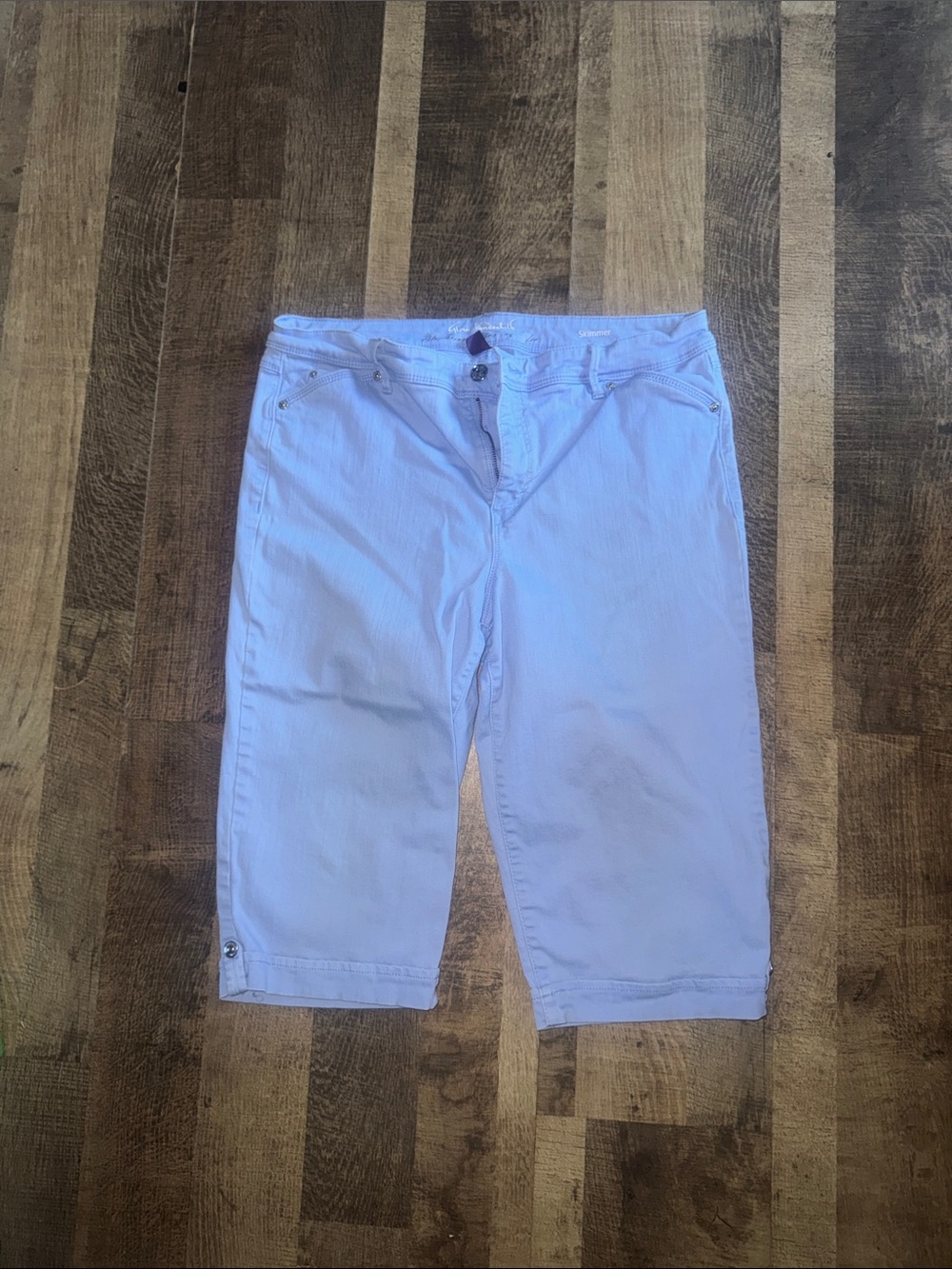 Gloria Vanderbilt Amanda Slimming Light Purple Skimmer Pants Size 14